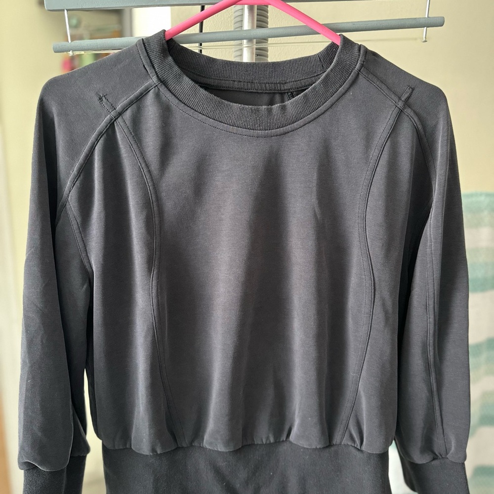 Lululemon softstreme Long Sleeve Top in black